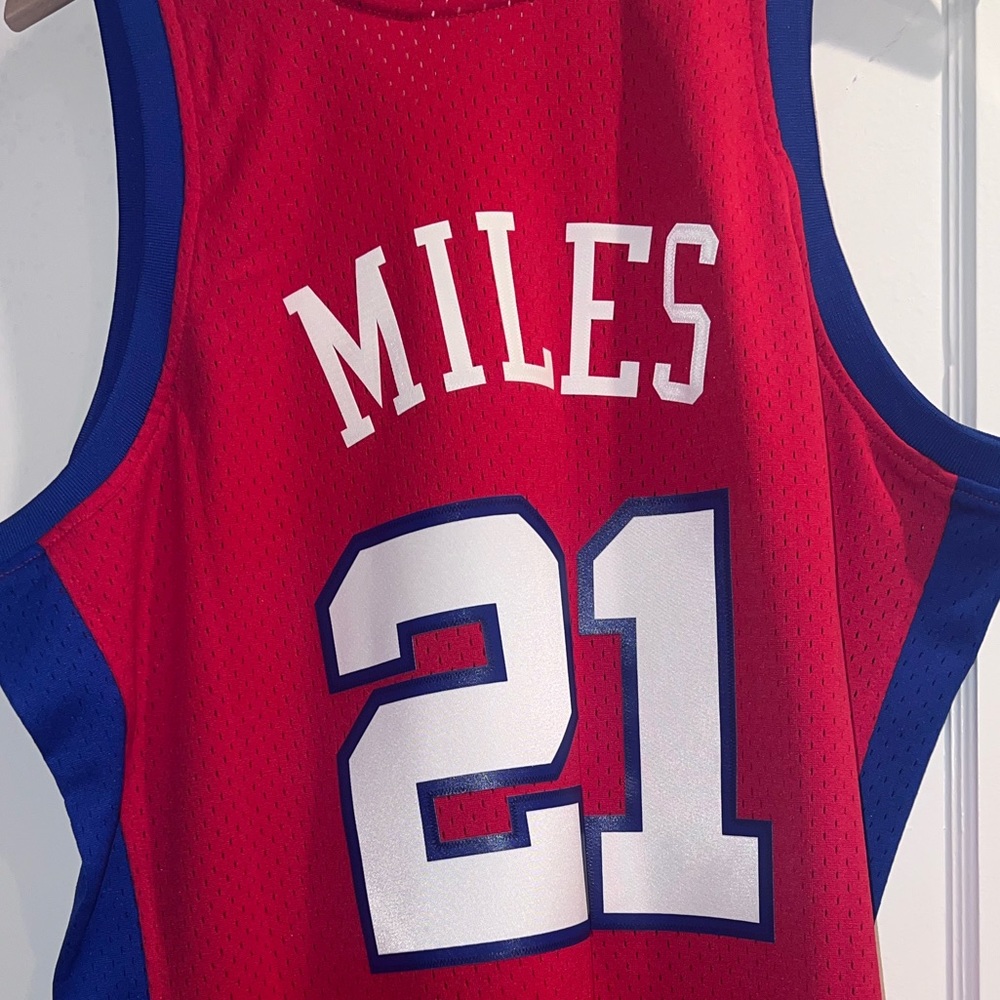 Mitchell & Ness NBA Swingman Jersey Clippers
00 DARIUS MILES